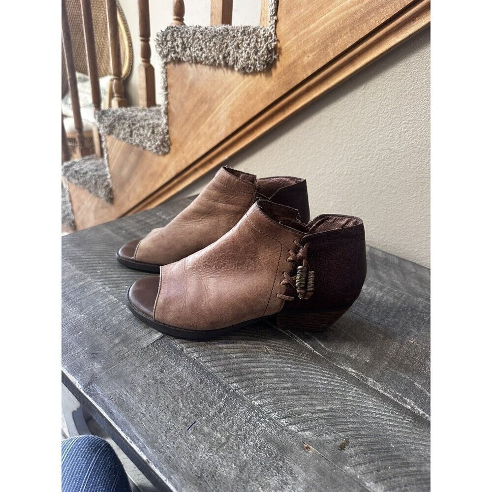 OTBT Women's Truckage Open Toe Booties Size 7m